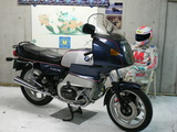 Ｒ１００ＲＳ