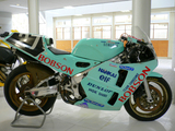 モリワキ　ホンダ　ＶＦＲ７５０