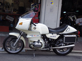 R100RS