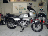 R100RS